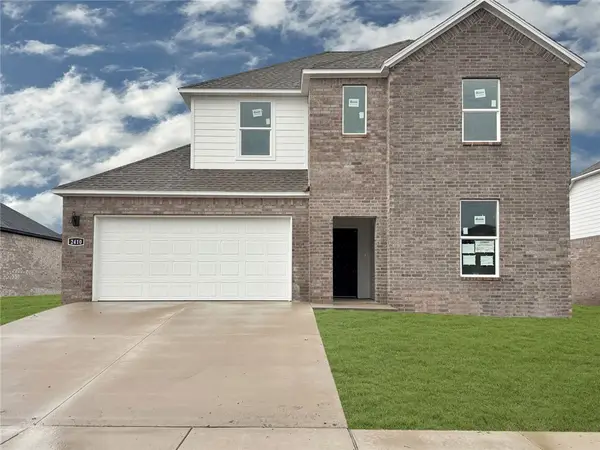 2440 Longfellow Drive, Bentonville, AR 72713