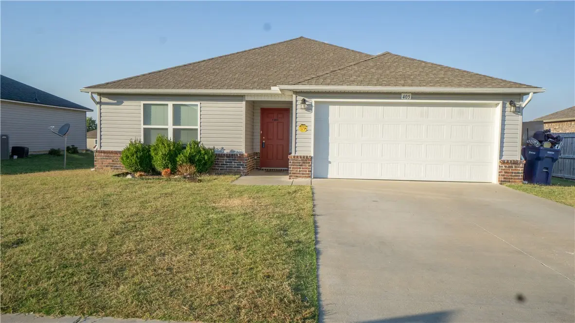 405 Fitchberg Street, Siloam Springs, AR 72761 - Image #1