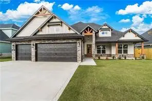 100 Jenna Lane, Gravette, AR 72764 - Image #1