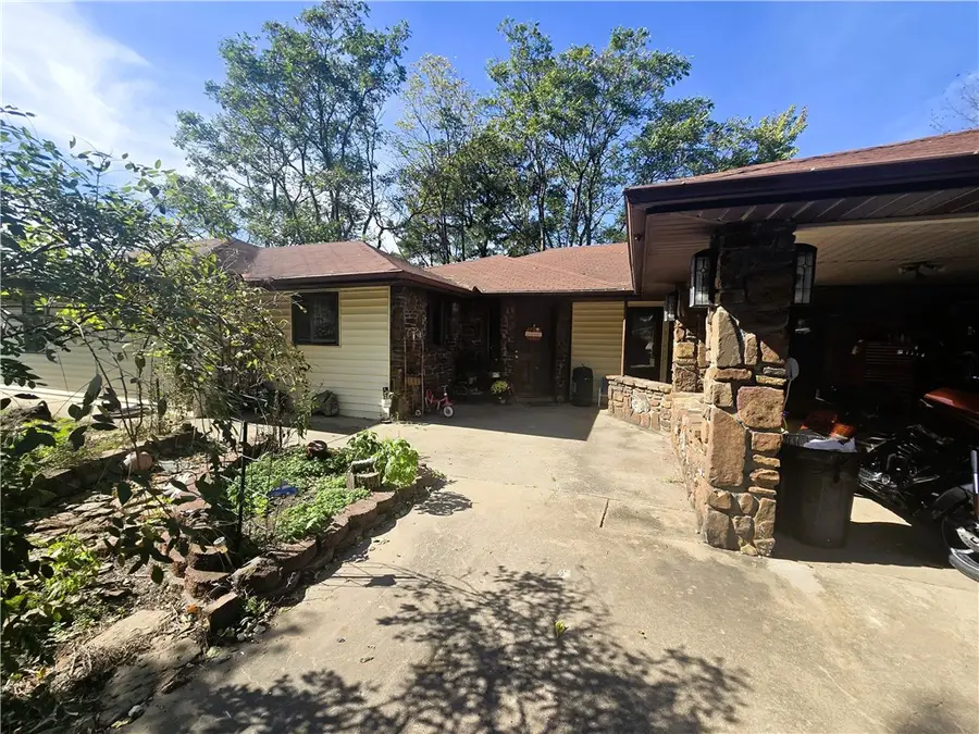 15944 Bill Campbell Road, Prairie Grove, AR 72753 - Image #2