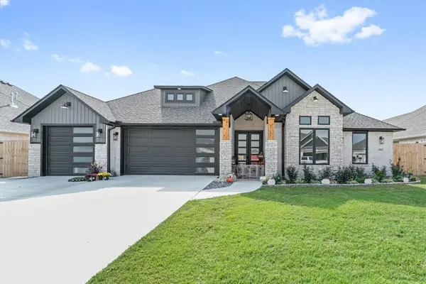 1805 Gaines Street, Pea Ridge, AR 72751