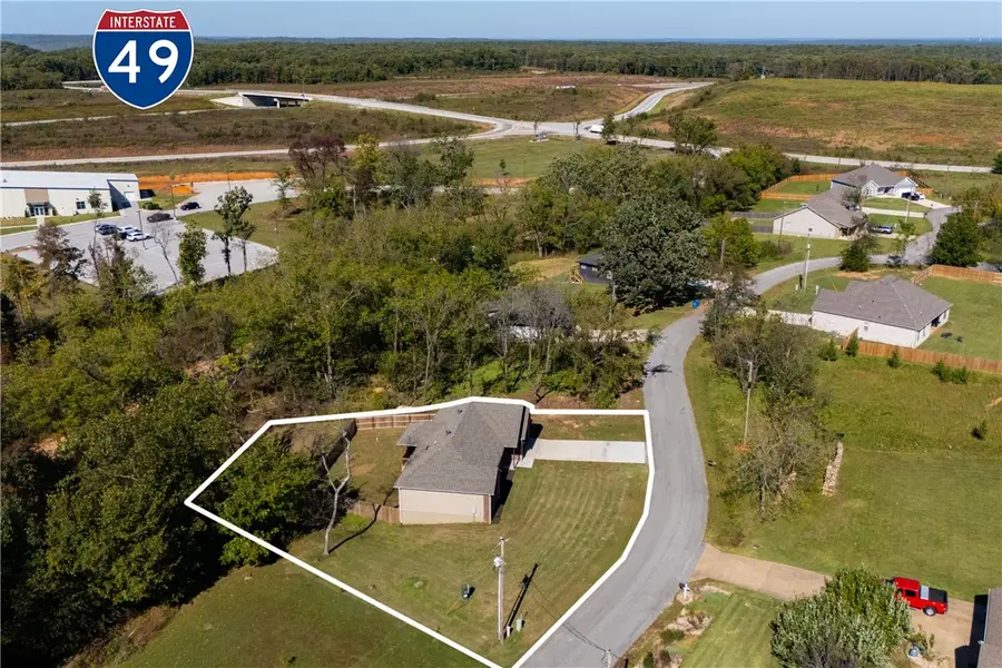 20 Dugan Circle, Bella Vista, AR 72715 - Image #2