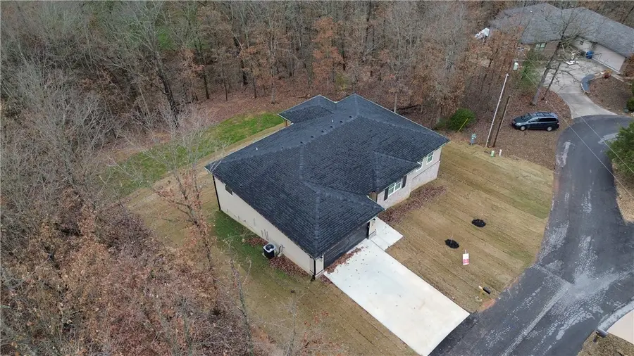 25 Kirkliston Lane, Bella Vista, AR 72715 - Image #2