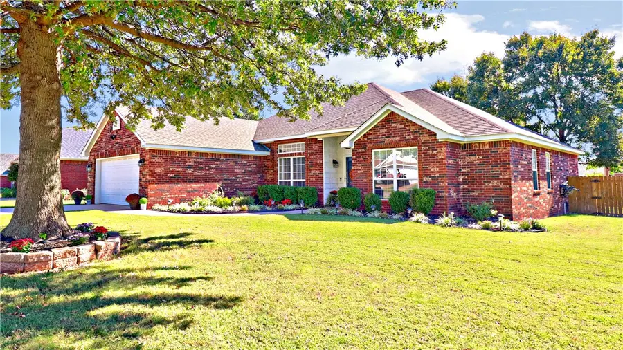 1859 Lancaster Drive, Springdale, AR 72762 - Image #2