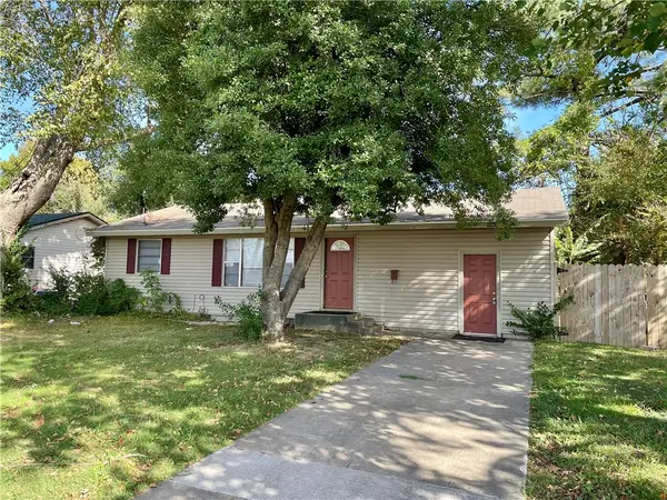 1405 Young Street, Springdale, AR 72764