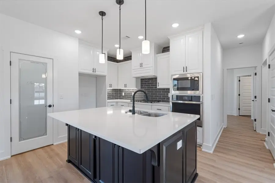 6904 SW Orange Avenue, Bentonville, AR 72713 - Image #2