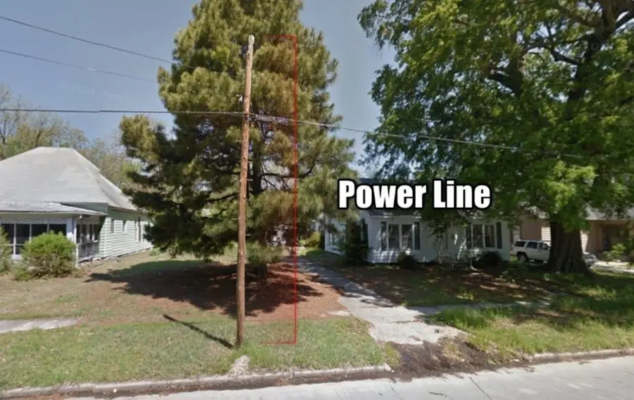 808 W 15 Avenue, Pine Bluff, AR 71601 - #2