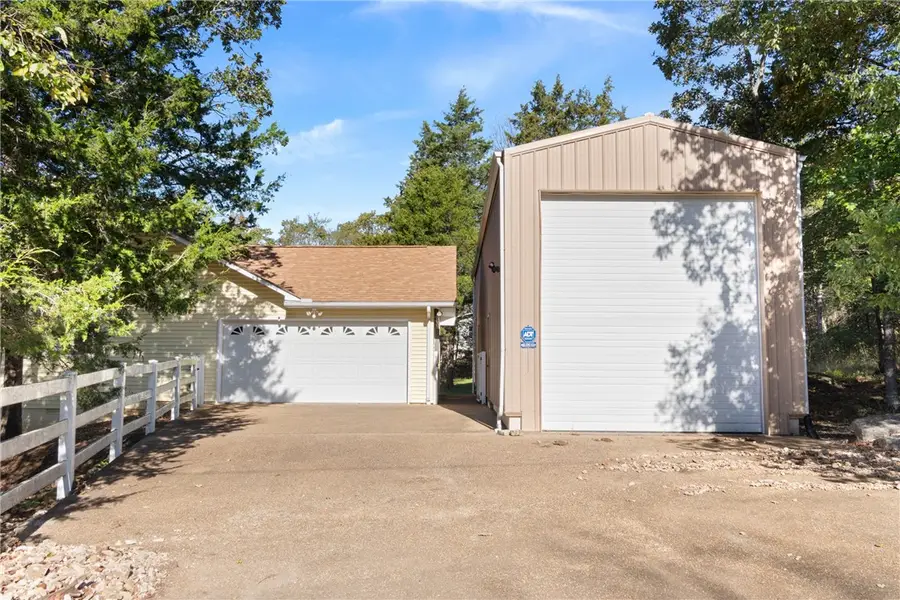 27 Star Loop, Holiday Island, AR 72631 - Image #3