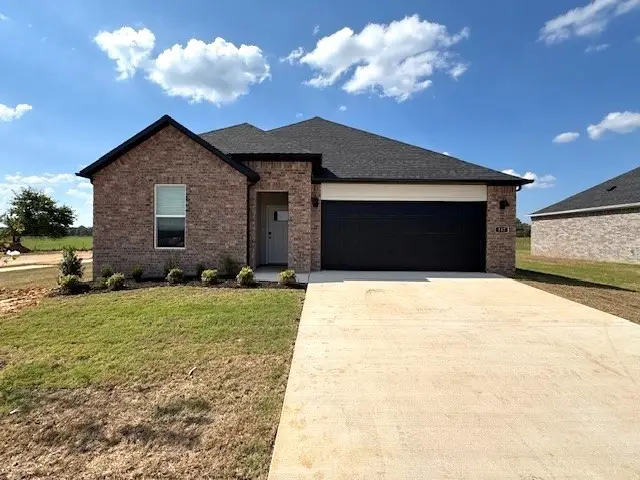 447 W Taverner Xing, Farmington, AR 72730 - Image #1