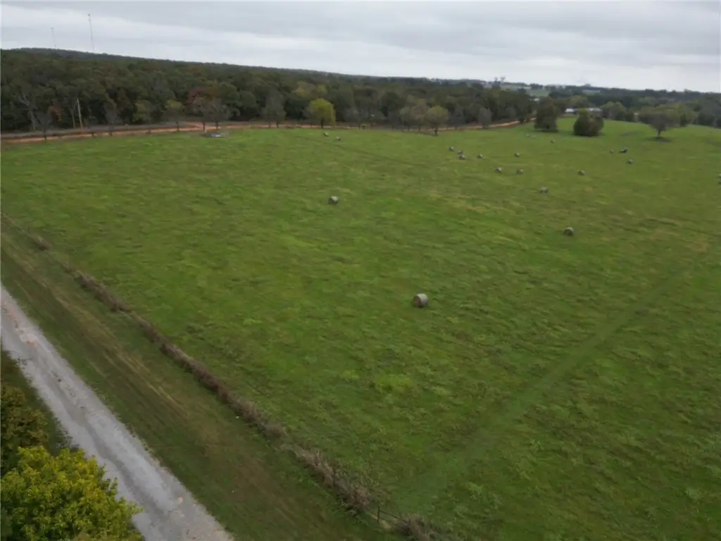 TBD west Floyd Moore Road, Gentry, AR 72734 - Image #1