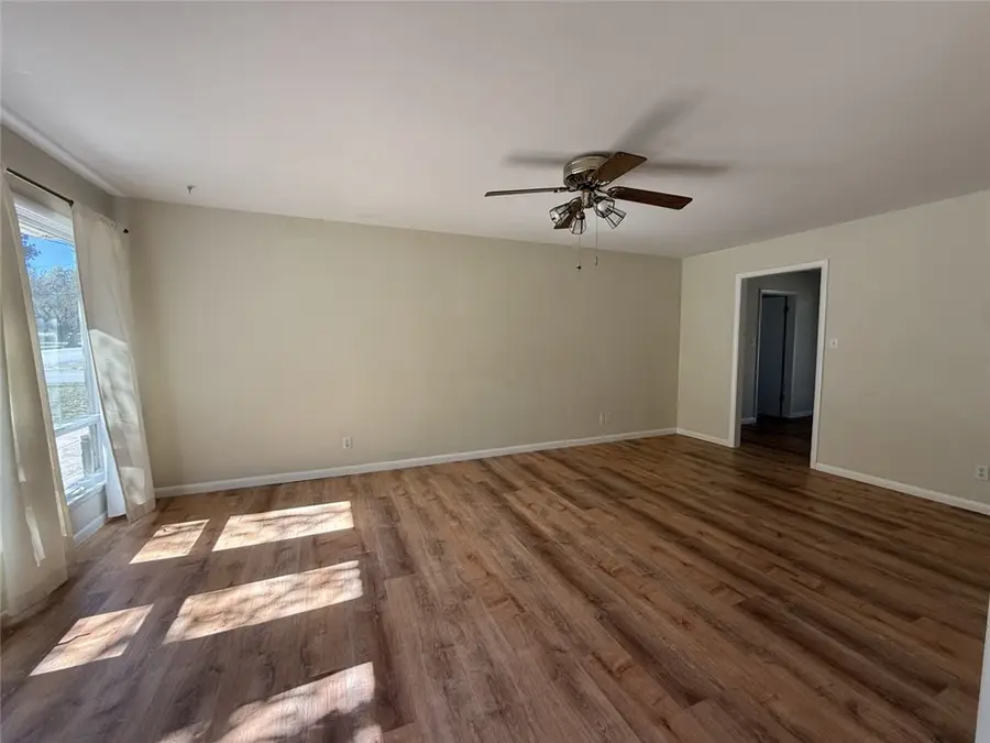 1123 W Newman Avenue, Harrison, AR 72601 - Image #2