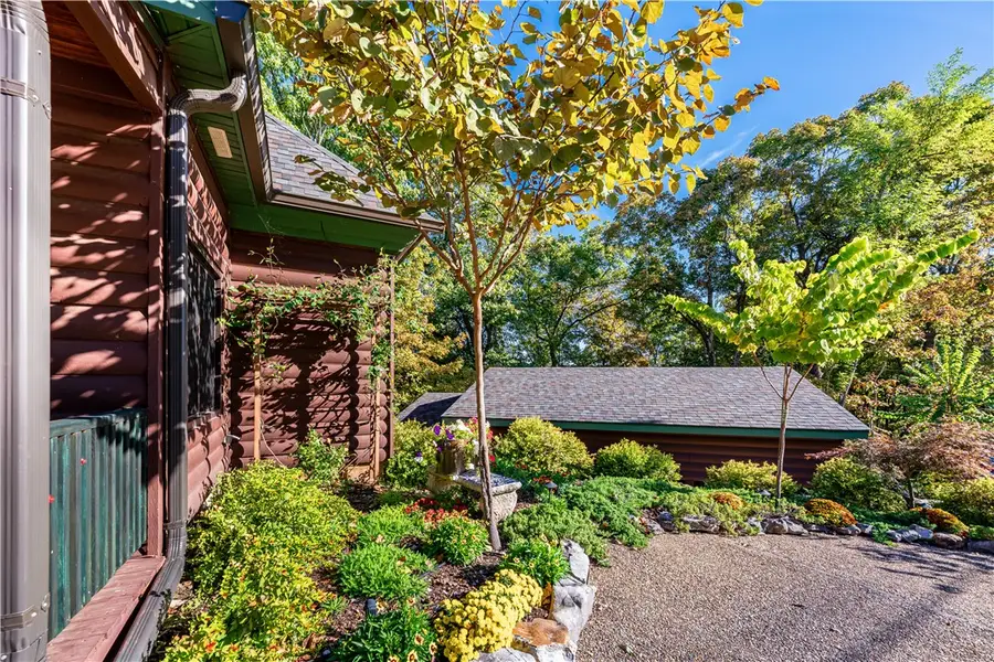 202 Holiday Island Drive, Holiday Island, AR 72631 - Image #3