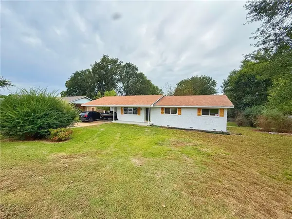 309 E Date Street, Russellville, AR 72802