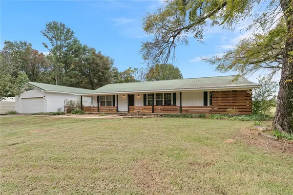 13331 Middle Ridge Road, Ozark, AR 72949