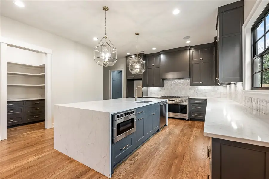 1039 NW A Street, Bentonville, AR 72712 - Image #3