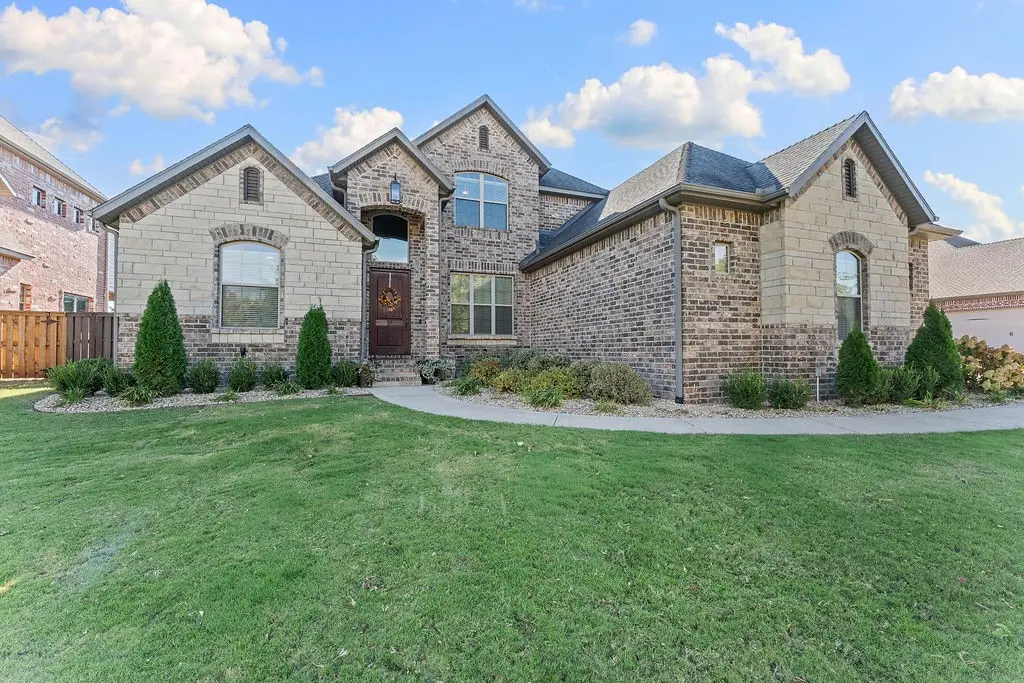 3221 Laurel Circle, Centerton, AR 72719 - Image #1