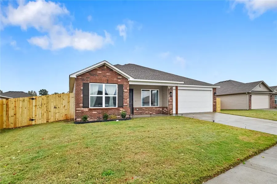 2801 W Mclaren Drive, Fayetteville, AR 72704 - Image #2