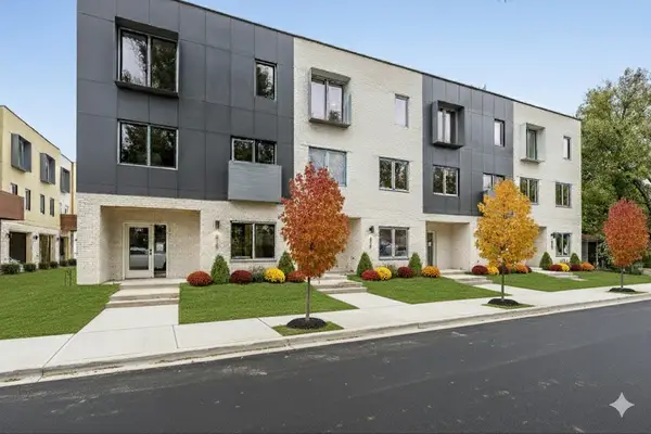 817 SE H Street, Bentonville, AR 72712