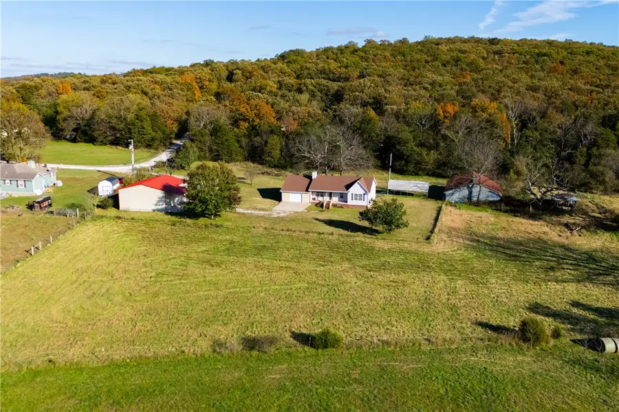 593 Madison 7617, Huntsville, AR 72740 - Image #3