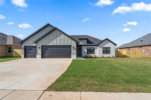 111 N Banner Avenue, Farmington, AR 72730