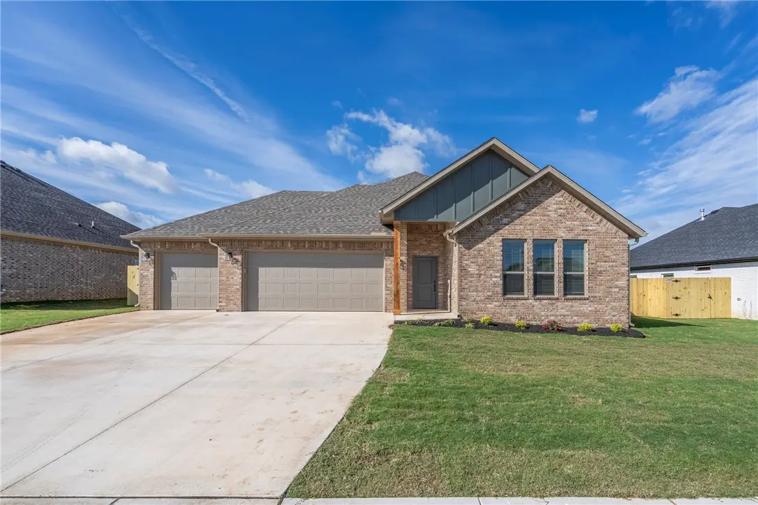 99 N Banner Avenue, Farmington, AR 72730 - Image #1