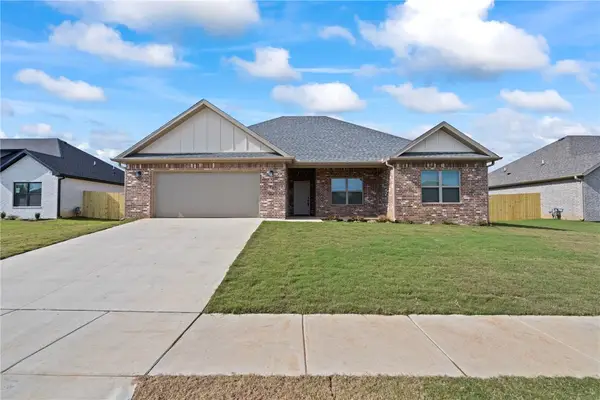 123 N Banner Avenue, Farmington, AR 72730