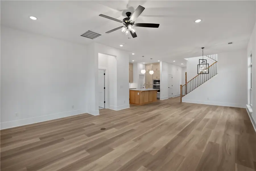 411 Fox Trail, Elm Springs, AR 72762 - Image #3