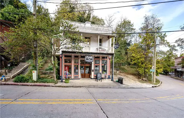 50 Main Street, Eureka Springs, AR 72632