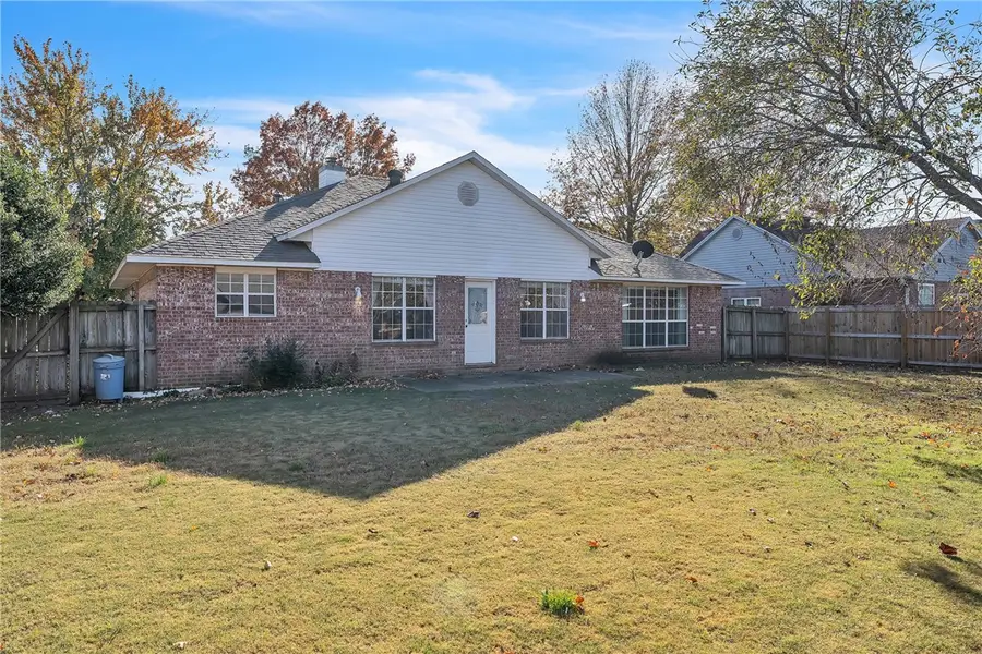 3407 W Mockingbird Lane, Rogers, AR 72756 - Image #3