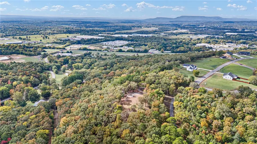 219 Apple Lane, Russellville, AR 72802 - Image #3