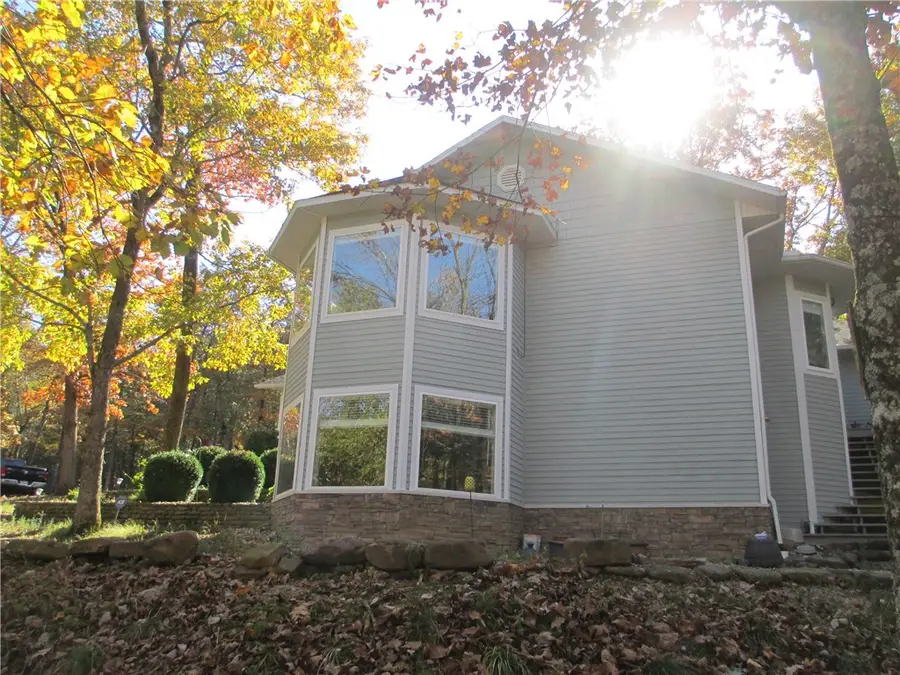 8 Hickory Circle, Holiday Island, AR 72631 - Image #2