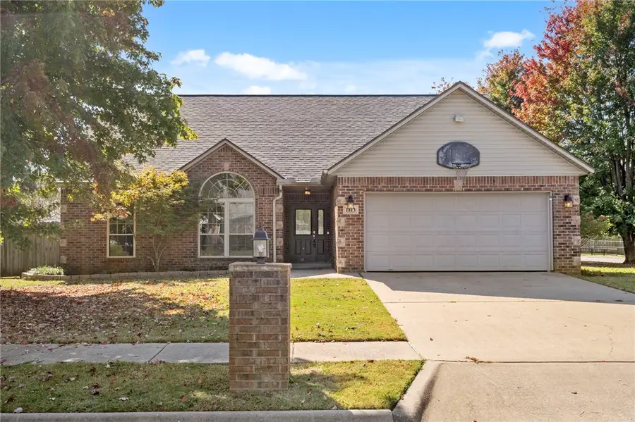 1813 SW Pine Avenue, Bentonville, AR 72713 - Image #3