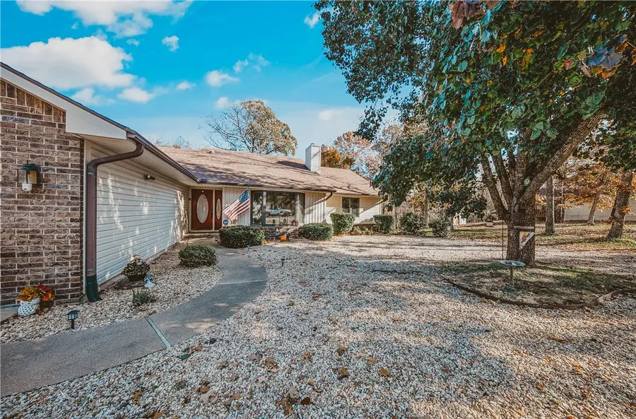 10 Newburgh Drive, Bella Vista, AR 72715 - Image #3