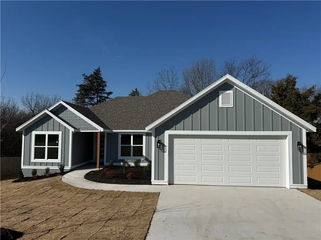 6 Dillow Lane, Bella Vista, AR 72714 - #1