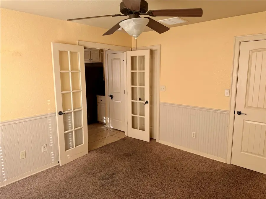 2471 N Surtees Place, Fayetteville, AR 72704 - Image #2