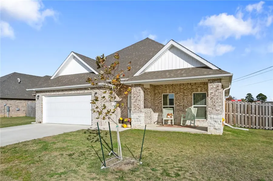 102 Manfield Avenue, Pea Ridge, AR 72751 - Image #3