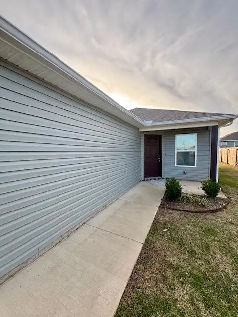 2006 E Annette Drive, Siloam Springs, AR 72761 - Image #2