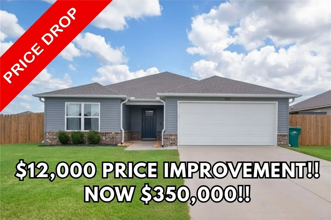 920 Queen Street, Centerton, AR 72719 - #1