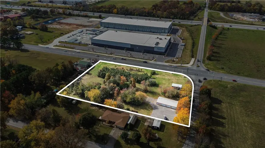 626 Oakwood Street, Lowell, AR 72745 - Image #3