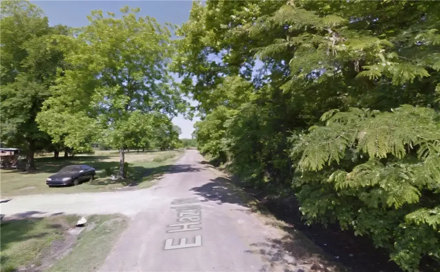 904 Elk Street, Dermott, AR 71638 - #3