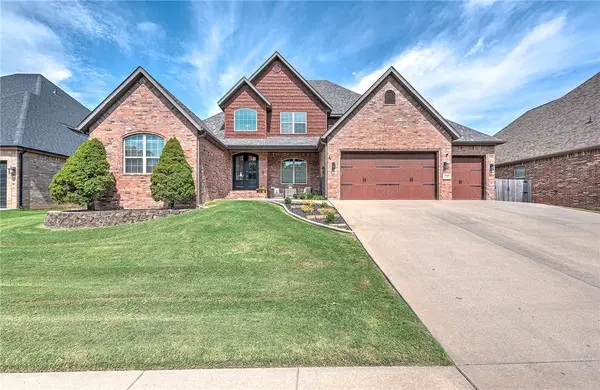 4205 NE Kenton Avenue, Bentonville, AR 72712