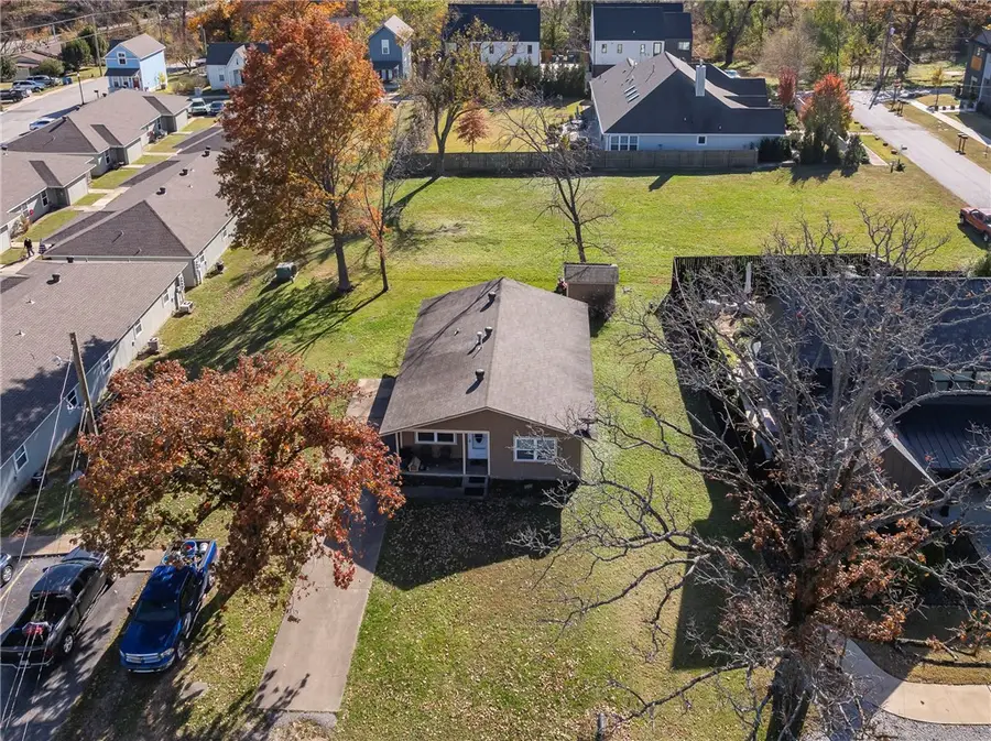 204 Lake Street, Bentonville, AR 72712 - Image #2