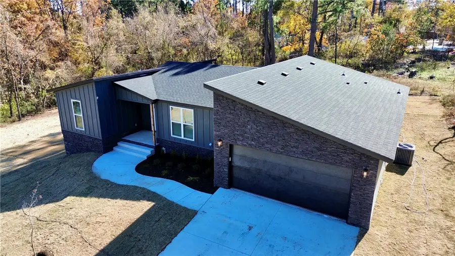 7 Dundonald Lane, Bella Vista, AR 72715 - Image #2