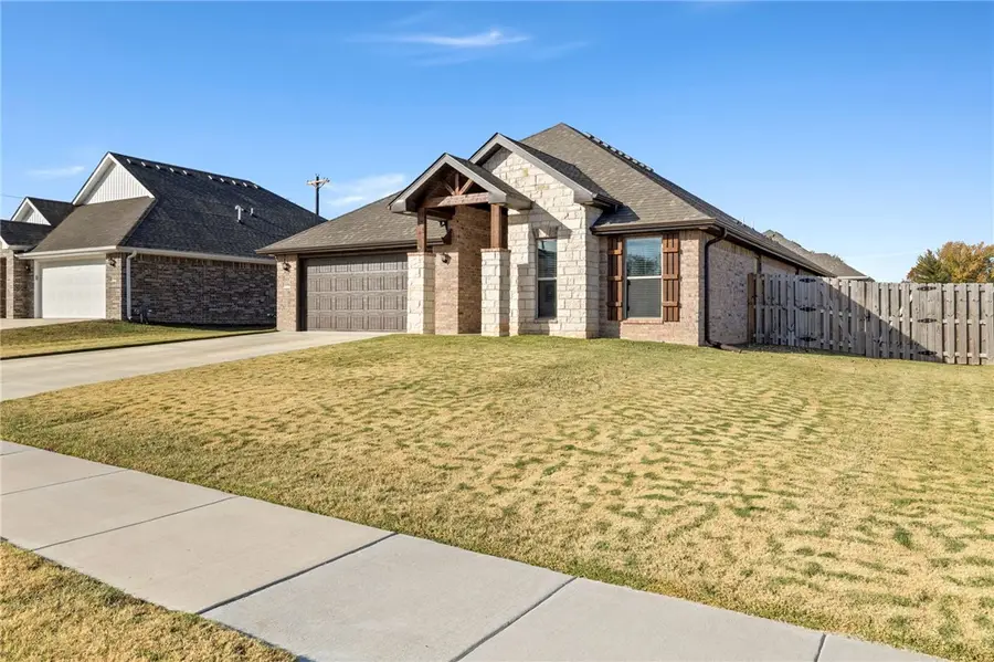 5558 Clear Springs Avenue, Springdale, AR 72762 - Image #3