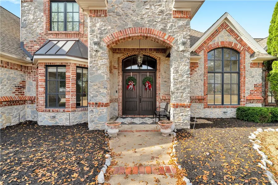 3618 W Howard Nickell Road, Fayetteville, AR 72704 - Image #2