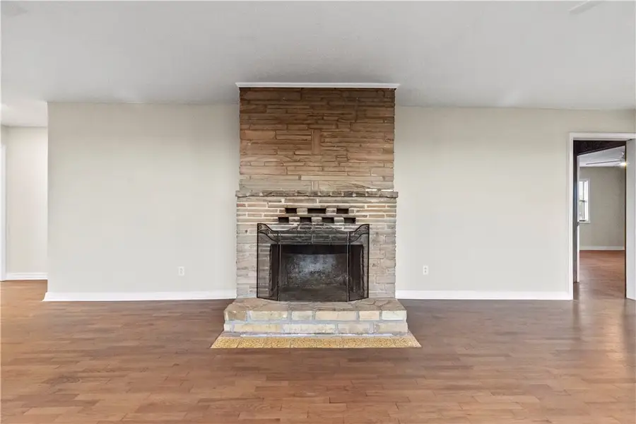 843a Black Ranch Road, Lead Hill, AR 72644 - Image #3