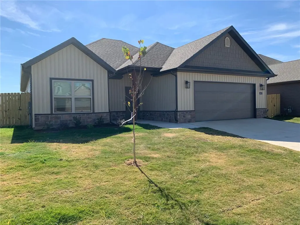 1021 Sunshine Court, Centerton, AR 72719 - Image #1