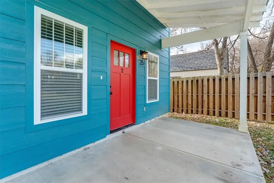 25 W 5th Street, Fayetteville, AR 72701 - Image #3