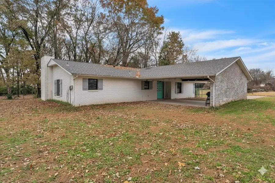 11957 Clyde Carnes Road, Farmington, AR 72730 - Image #3