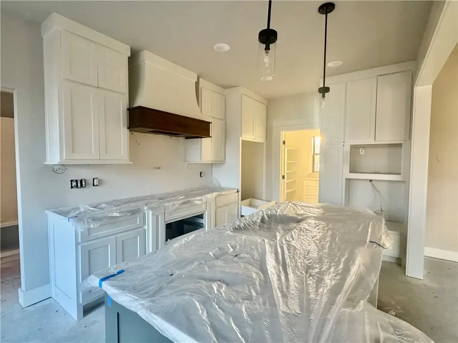 Address Withheld By Seller, Gentry, AR 72734 - Image #3